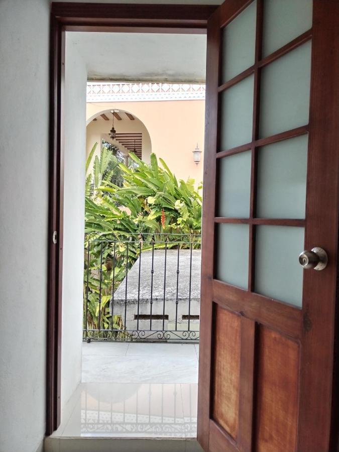 Casa San Roque Valladolid 바야돌리드 외부 사진